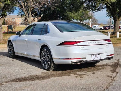2025 Genesis G90 e-SC