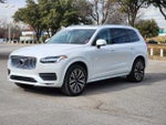 2022 Volvo XC90 Momentum