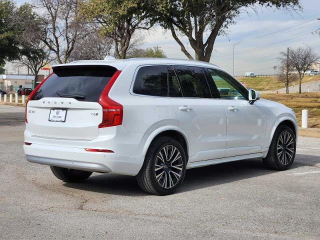 2022 Volvo XC90 Momentum